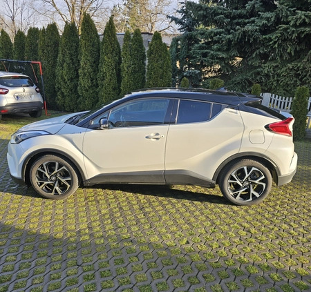 Toyota C-HR cena 94900 przebieg: 32000, rok produkcji 2019 z Gniezno małe 106